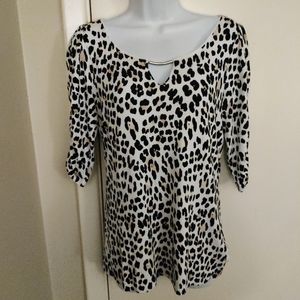 ⬇️WHITE HOUSE BLACK MARKET LEOPARD PRINT TUNIC w/ 1/2 SLEEVE CINCHED Sz. M
